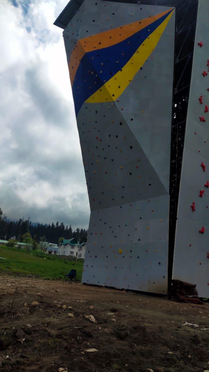 High Altitude Warfare School, Gulmarg