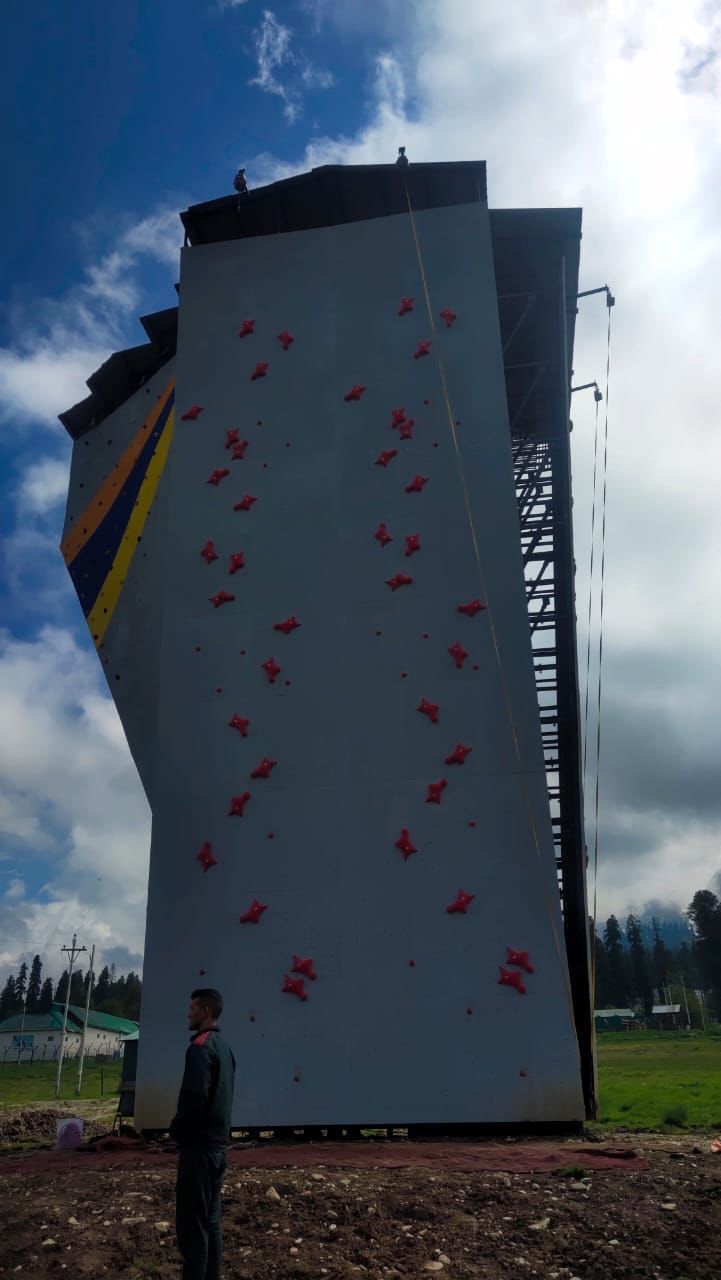 High Altitude Warfare School, Gulmarg