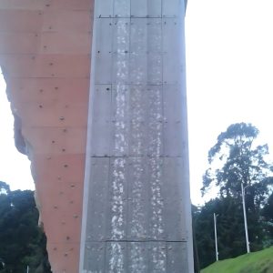 Ice climbing wall