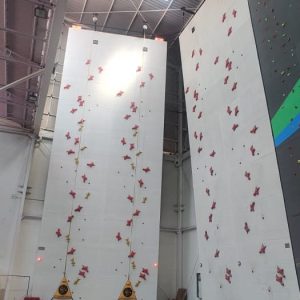 Speed Relay Wall